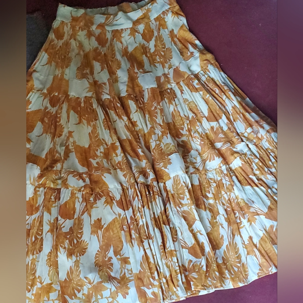 Tiered BR Skirt, Golden Rays colorway